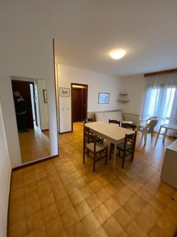 Cond Giardino Lägenhet Lignano Sabbiadoro Exteriör bild